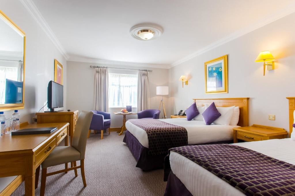 Отель Ashdown Park Hotel Гори