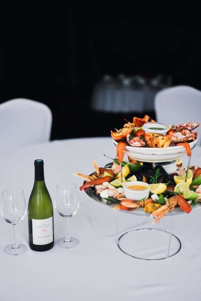 Отель Ashdown Park Hotel Гори-18